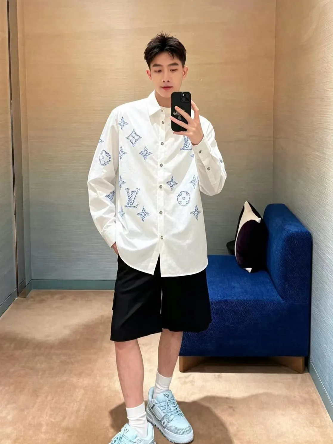 Louis Vuitton/Louis Vuitton dark pattern old flower lapel shirt